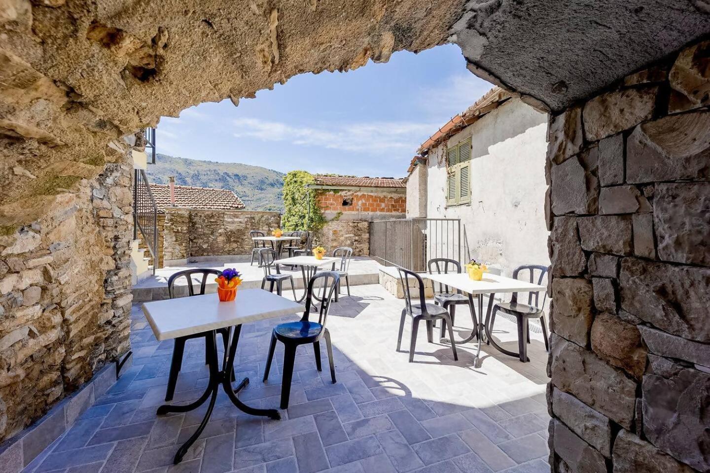 Appartamento Alba Dachi Farm Marina dʼMarina dʼAndora 外观 照片