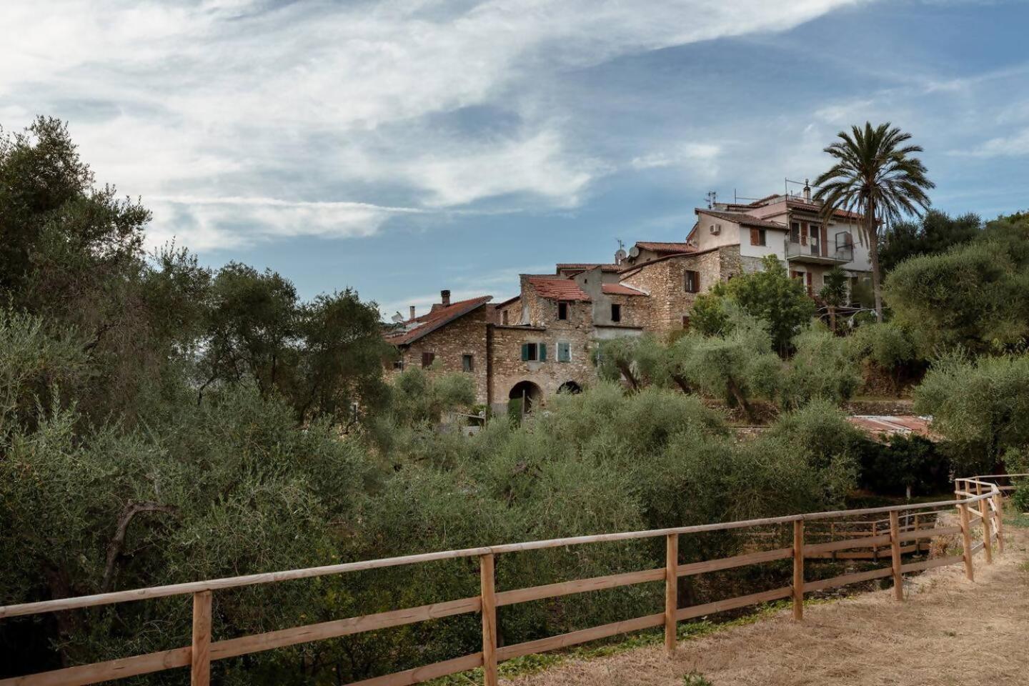 Appartamento Alba Dachi Farm Marina dʼMarina dʼAndora 外观 照片